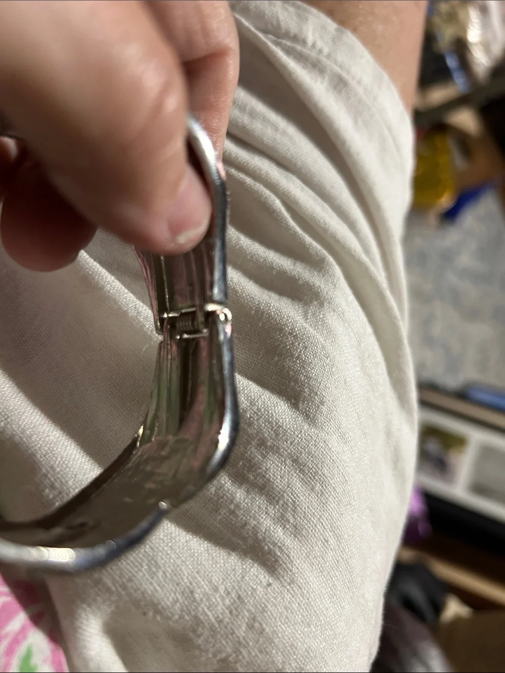 Vintage Silver-toned Hinged  Cuff Bracelet ! EUC .